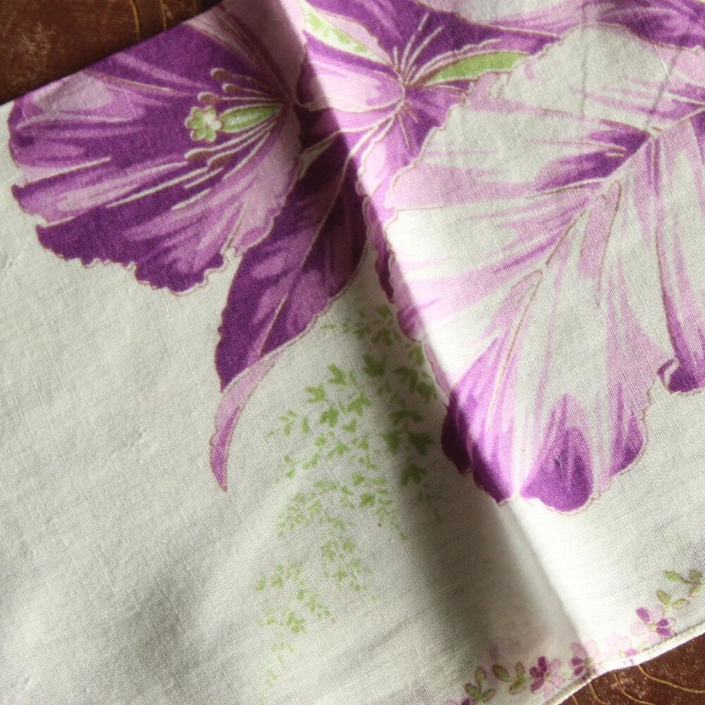 Vintage 1950s Handkerchief, Iris Purple Flower Print Cotton Hankie - Picture 6 of 15